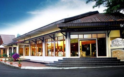 萨利阿特尔度假酒店 塞亚特 外观 照片